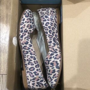 Toms Desert Tan Leopard Print Suede Flats